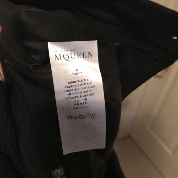 Alexander McQueen shorts nwt size 42 $1190 - Picture 10 of 13